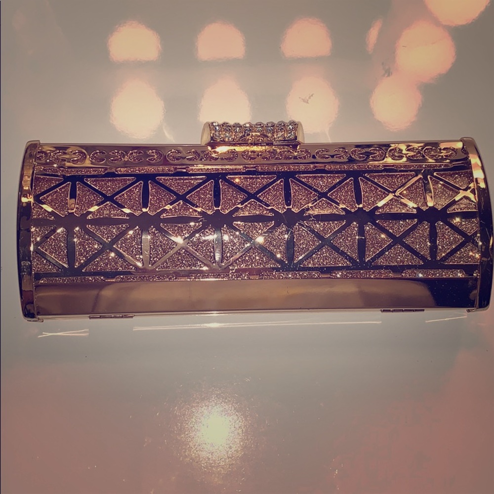 Small gold clutch with gold chain